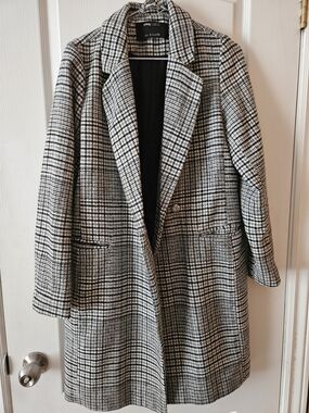 Classic Plaid Women's Coat